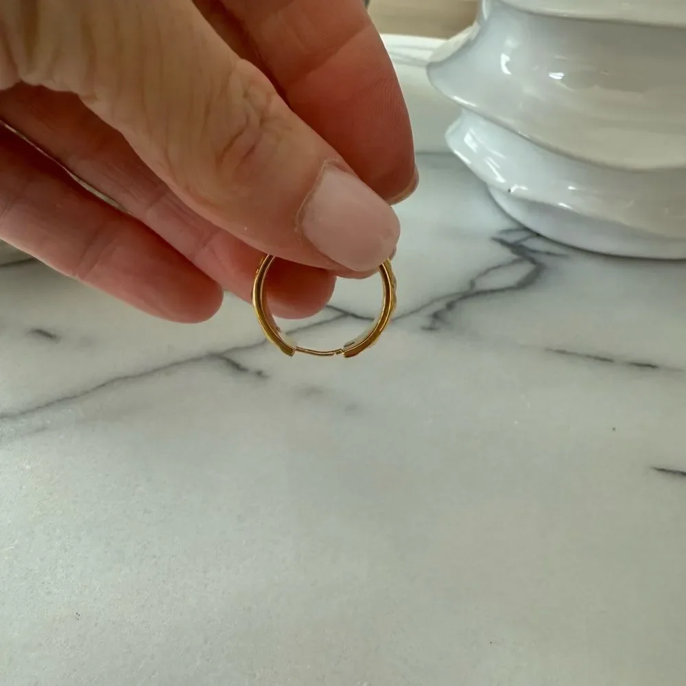 NWT Kurt Geiger hoops